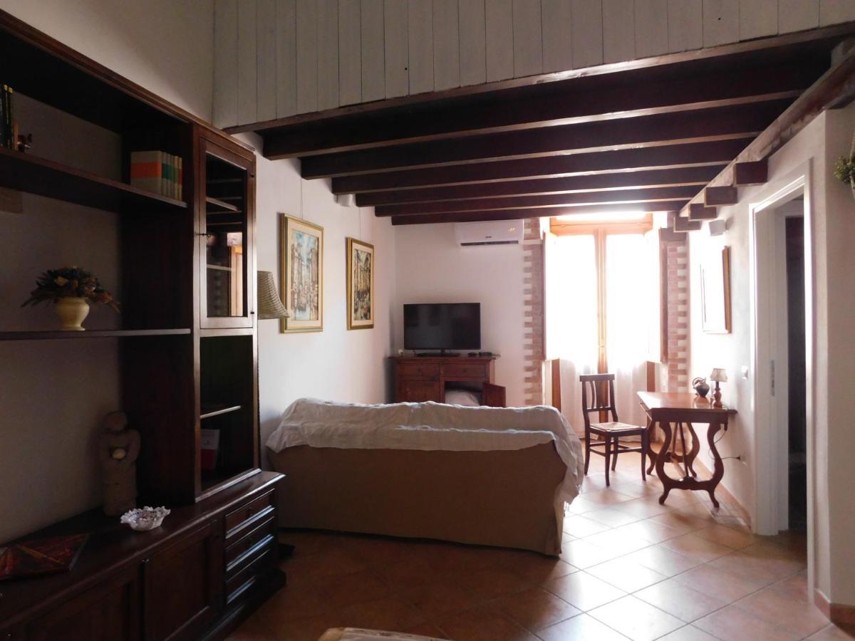 Piccioccus De Crobi Apartman Cagliari Kültér fotó